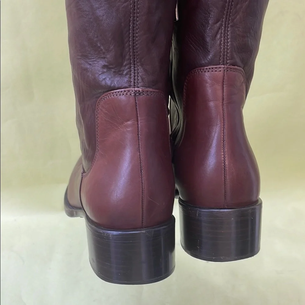 Prada Vintage Brown Over the Knee Leather Boots with Streamlined Design - Picture 12 of 16